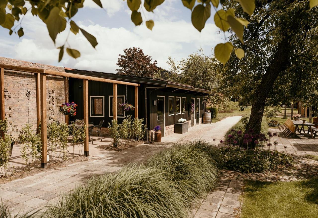 Villa In De Tuin In Gees Esterno foto